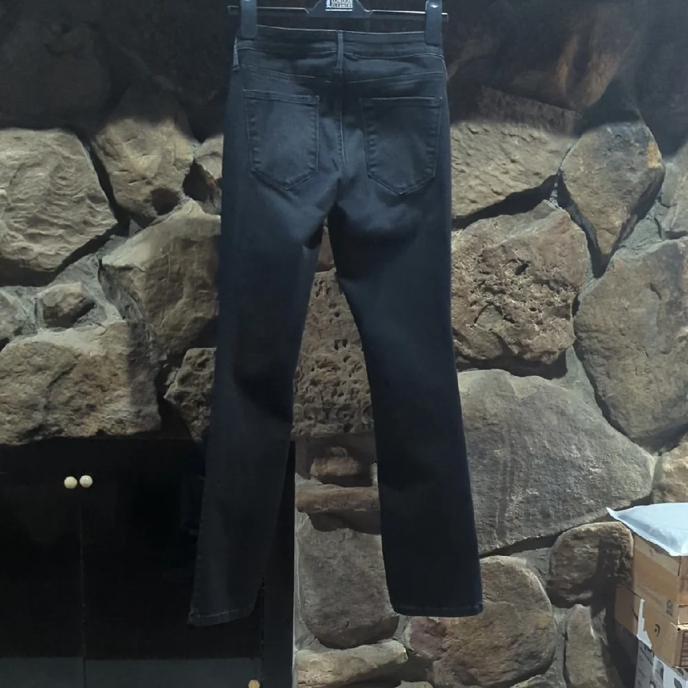 Simply Vera Vera Wang Dark Gray Skinny Jeans - Picture 3 of 3
